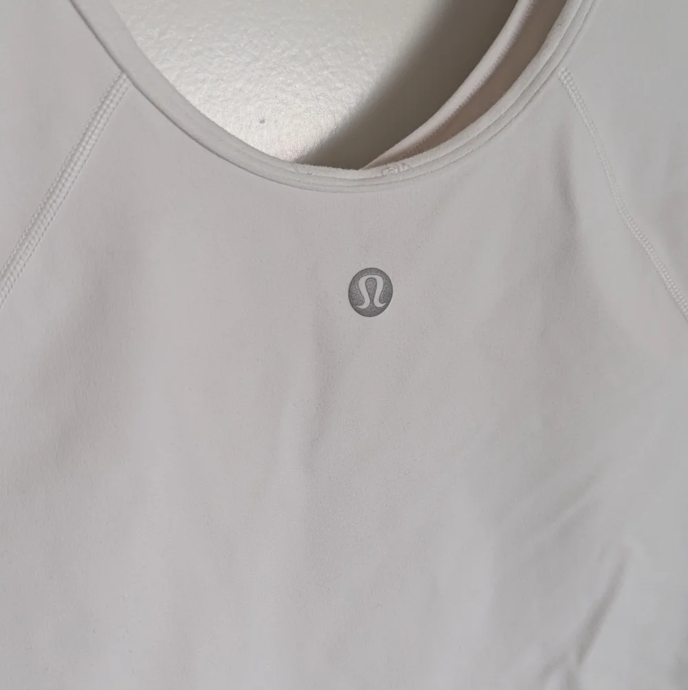 Lululemon Align Long Sleeve Cropped Top - White sz 8